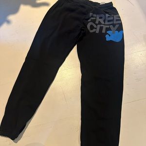 Free city black sweats